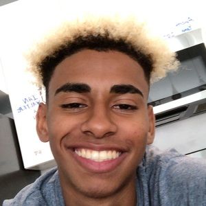 Meet your Posher, Zion